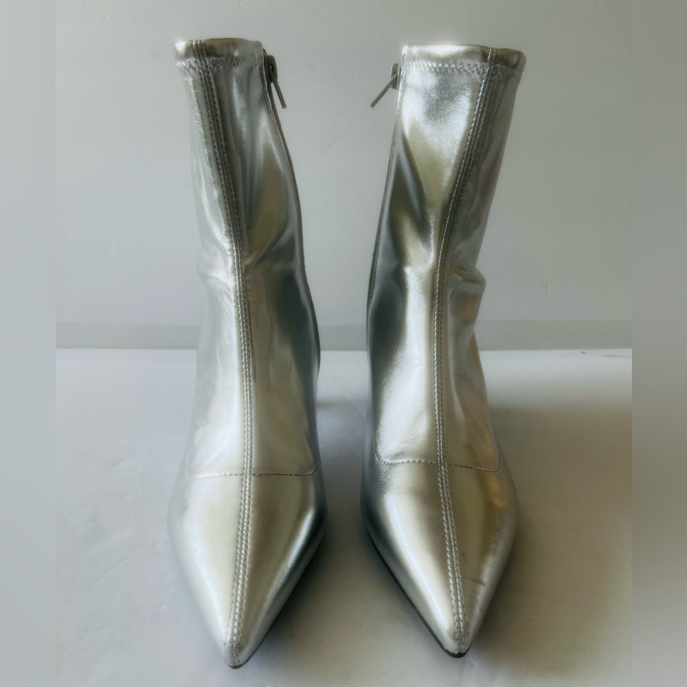 ABOUND Women's Erinn Silver Ankle Boot Kitten Heel Shoes Size 7.5 NEW - Picture 7 of 9
